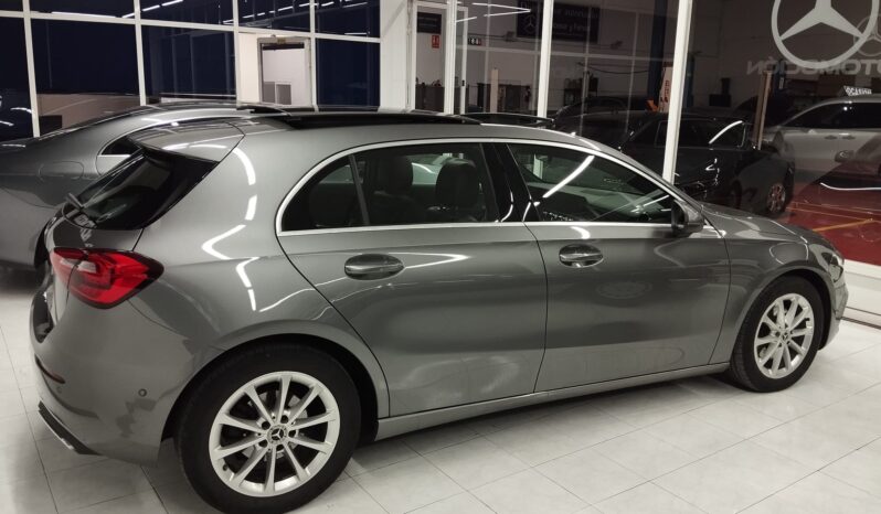 
								Mercedes Benz A200d progressive full									