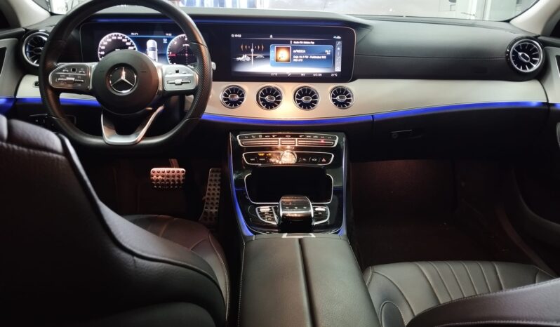 
								Mercedes Benz CLS 300d full									