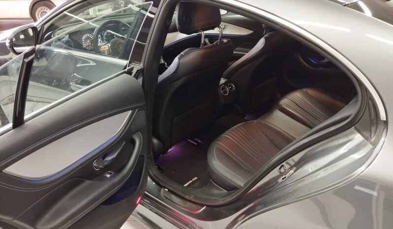 
								Mercedes Benz CLS 300d full									