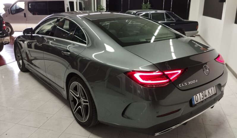 
								Mercedes Benz CLS 300d full									